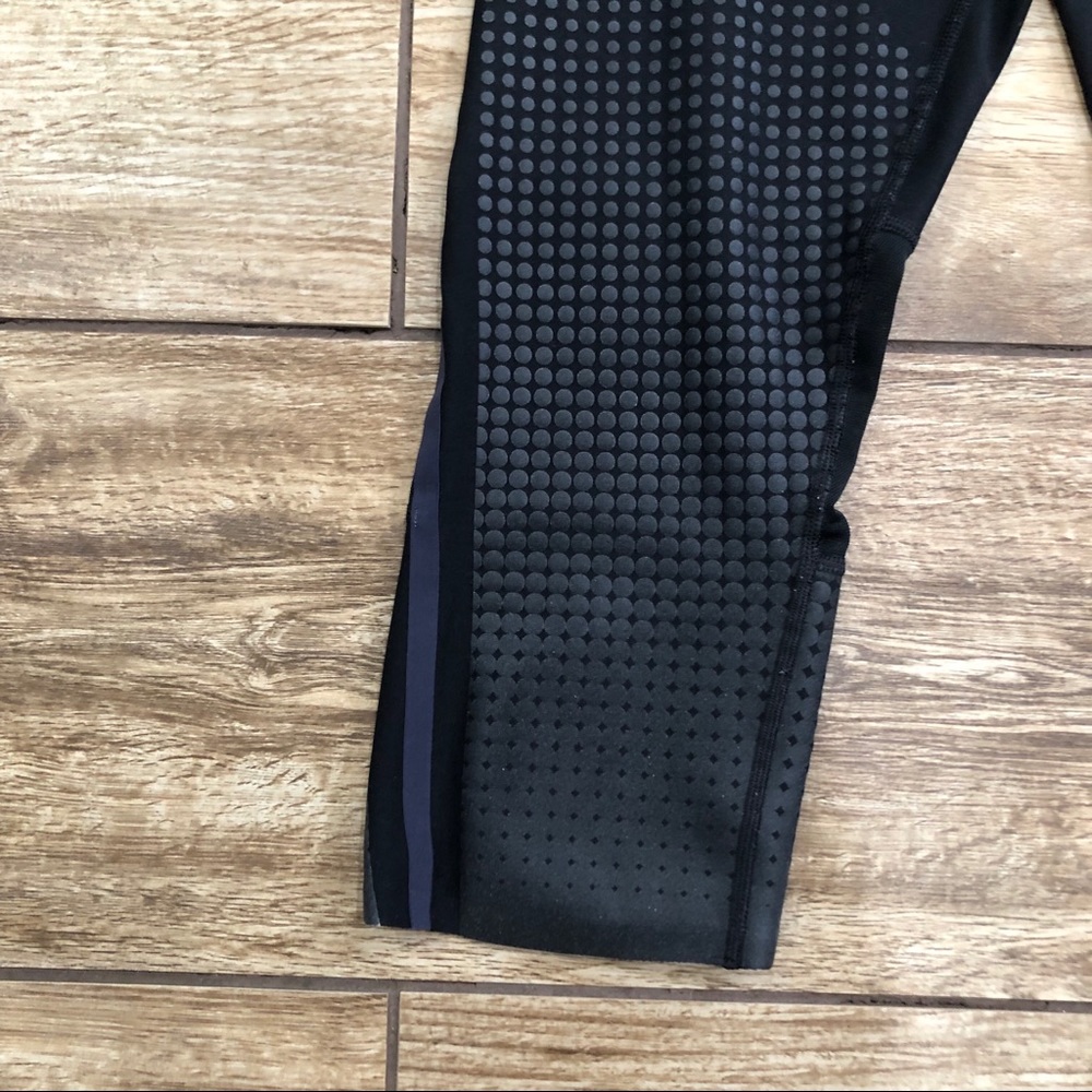 Nike leggings Size Small Dri Fit Reflective Speed - Picture 6 of 8